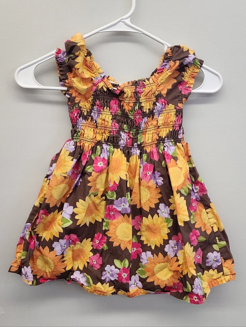Gymboree Vintage 2011 Sunflower Floral Smocked Dress Girls Size 3